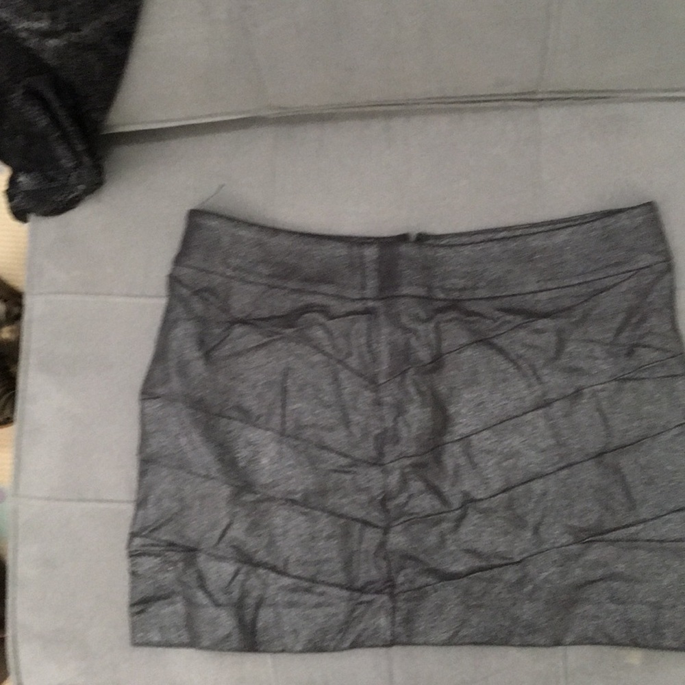 Express short silver skirt